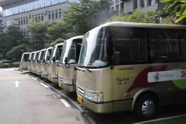 東莞首批投入使用的新能源電動汽車.jpg
